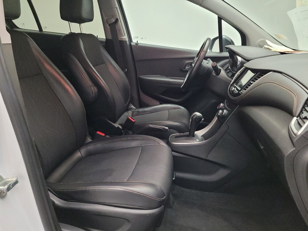 2018 Chevrolet Trax in Riverside, CA 92504 - 18126045 21