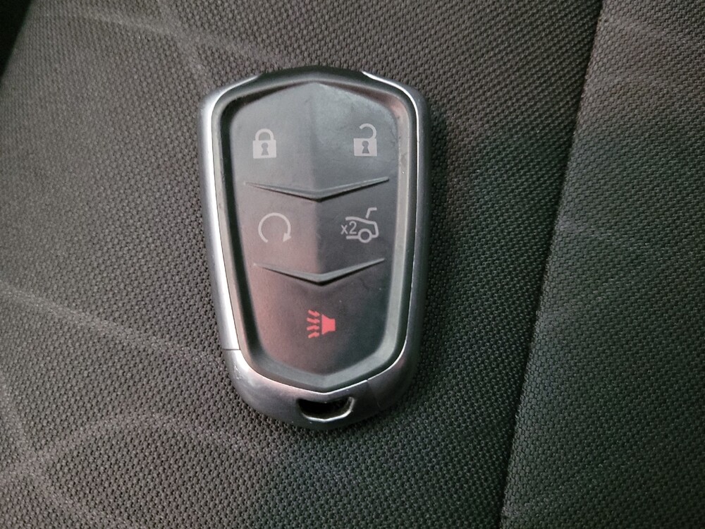 2018 Chevrolet Trax in Riverside, CA 92504 - 18126045 32