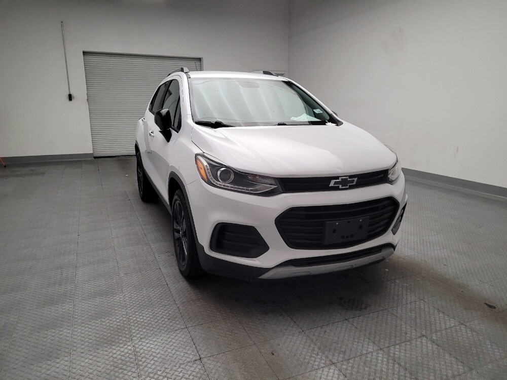 2018 Chevrolet Trax in Riverside, CA 92504 - 18126045 14