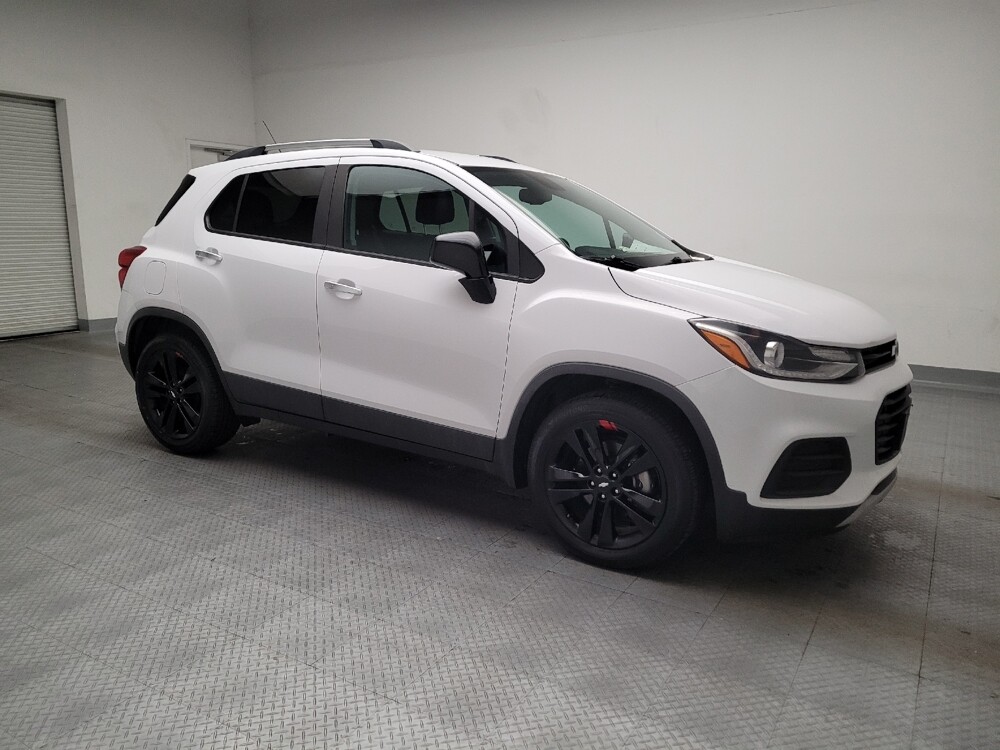 2018 Chevrolet Trax in Riverside, CA 92504 - 18126045 11