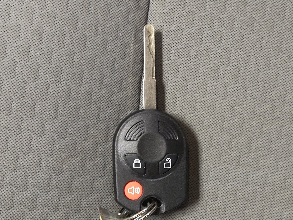 2017 Ford Escape in Fort Worth, TX 76116 - 18126048 32