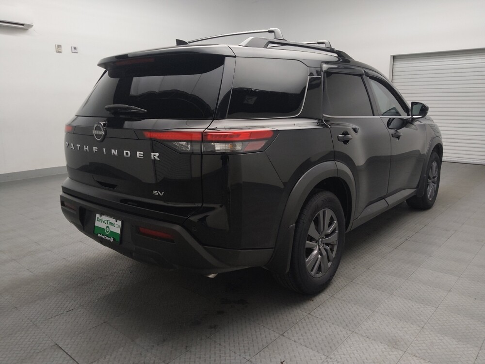 2022 Nissan Pathfinder in Fort Worth, TX 76116 - 18126050 9