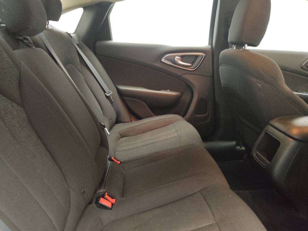 2016 Chrysler 200 in Lewisville, TX 75067 - 18126056 19