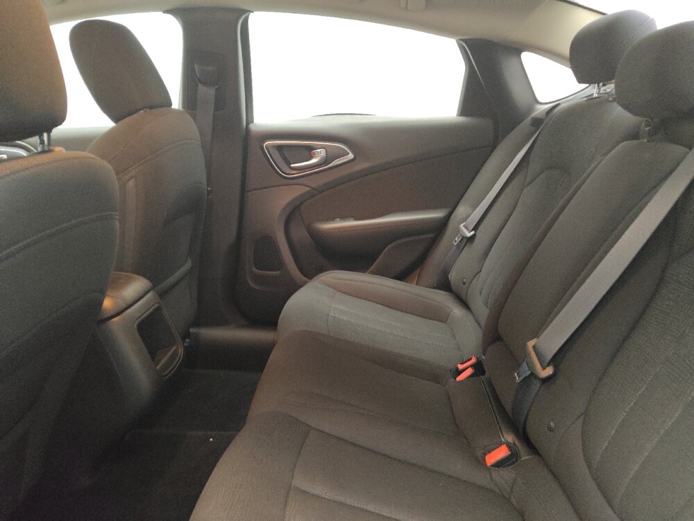 2016 Chrysler 200 in Lewisville, TX 75067 - 18126056 18