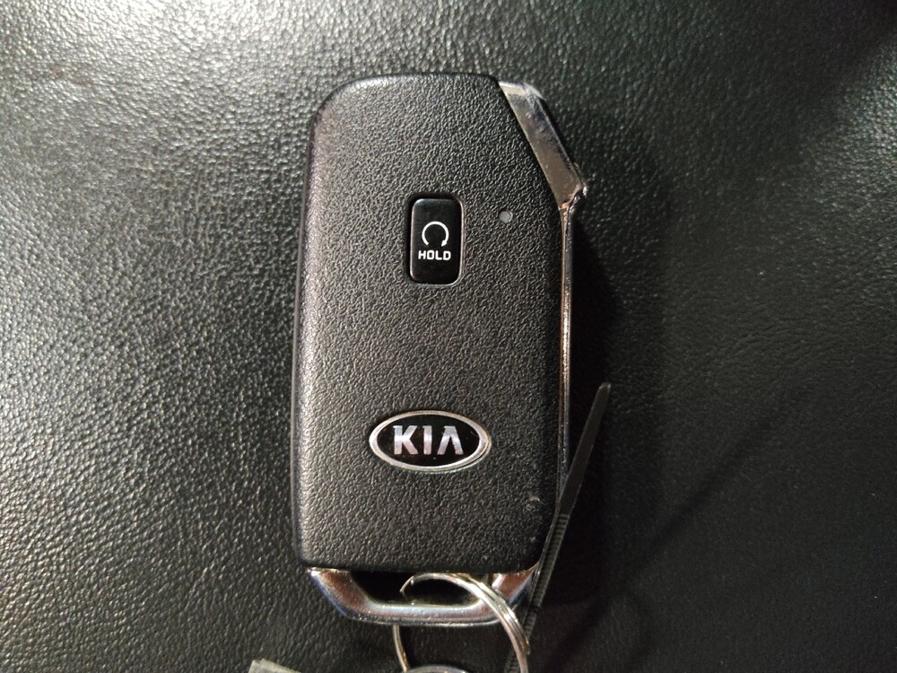 2021 Kia Sorento in Oklahoma City, OK 73139 - 18126057 32