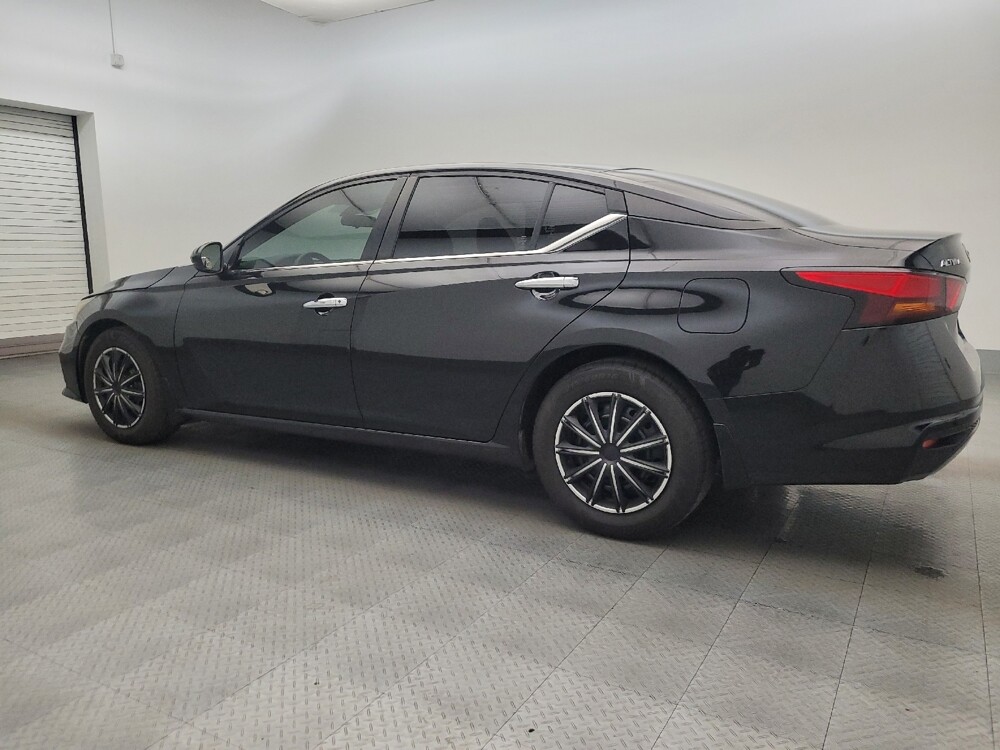 2021 Nissan Altima in Phoenix, AZ 85015 - 18126062 3