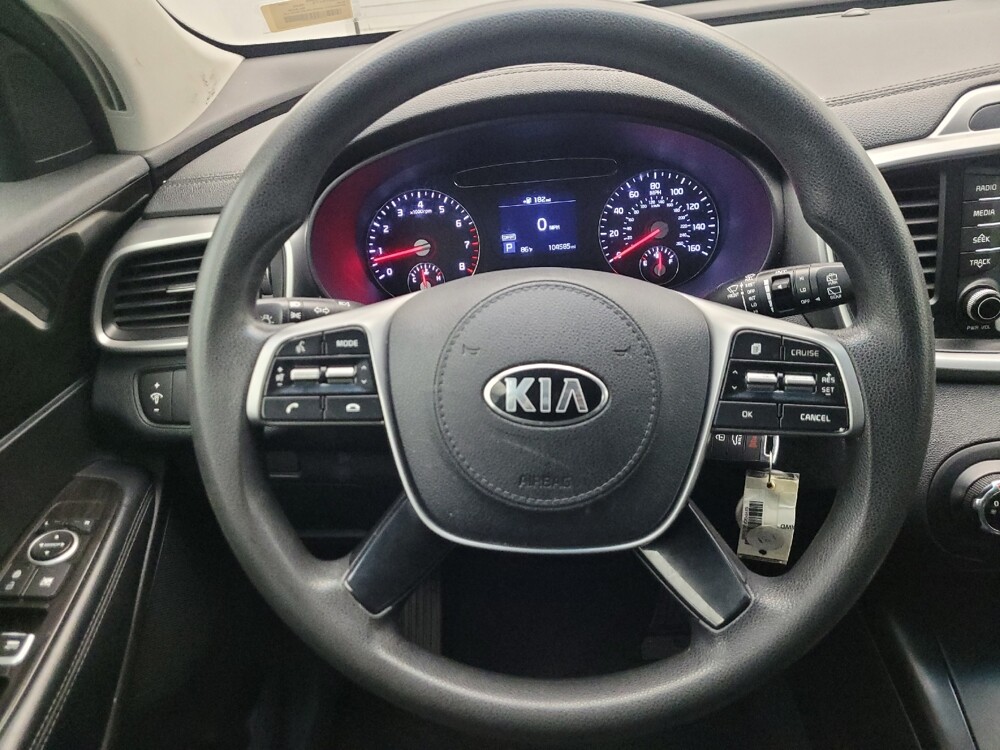 2020 Kia Sorento in Glendale, AZ 85301 - 18126064 22
