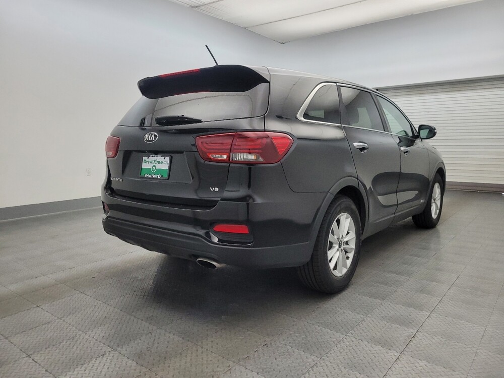 2020 Kia Sorento in Glendale, AZ 85301 - 18126064 9