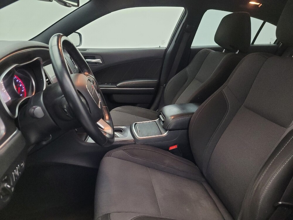 2015 Dodge Charger in Glendale, AZ 85301 - 18126065 17