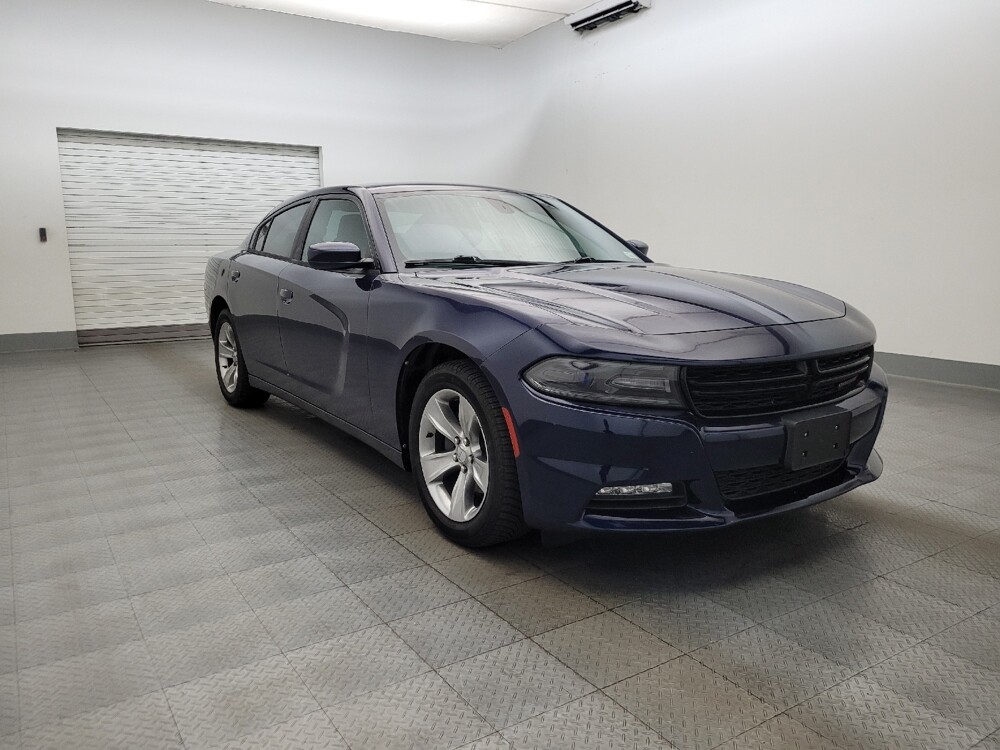 2015 Dodge Charger in Glendale, AZ 85301 - 18126065 13