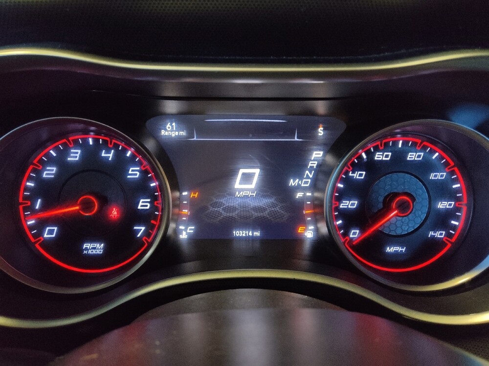 2015 Dodge Charger in Glendale, AZ 85301 - 18126065 23