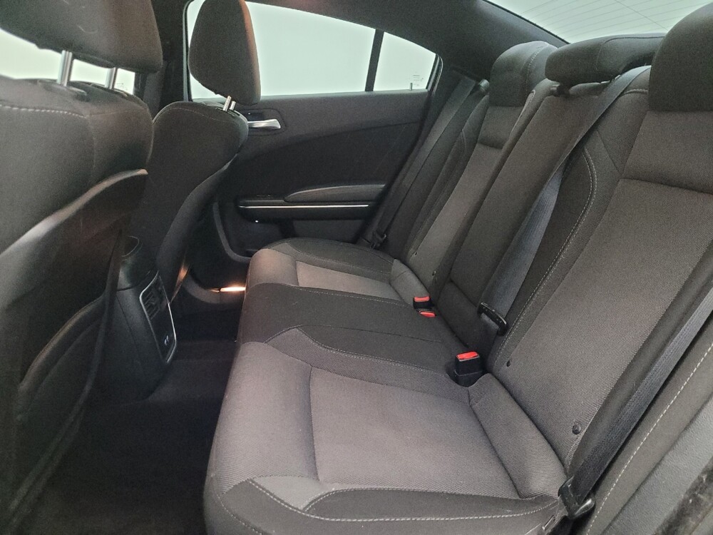 2015 Dodge Charger in Glendale, AZ 85301 - 18126065 18