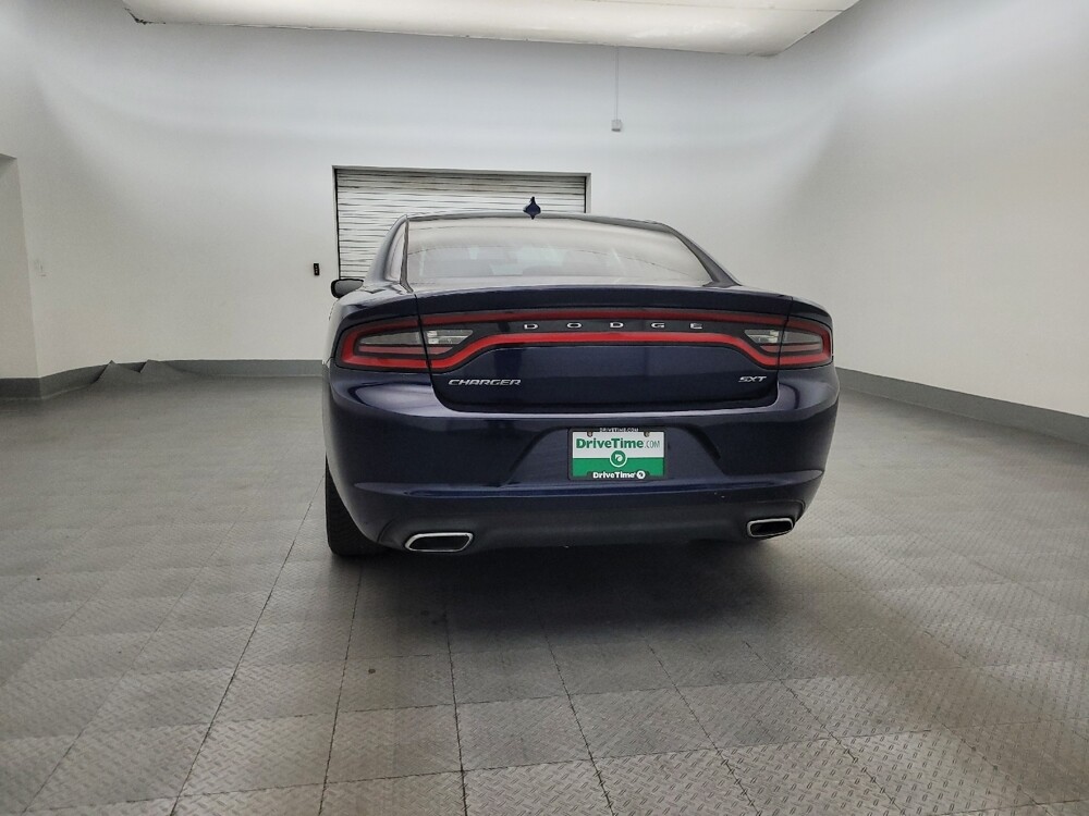 2015 Dodge Charger in Glendale, AZ 85301 - 18126065 6