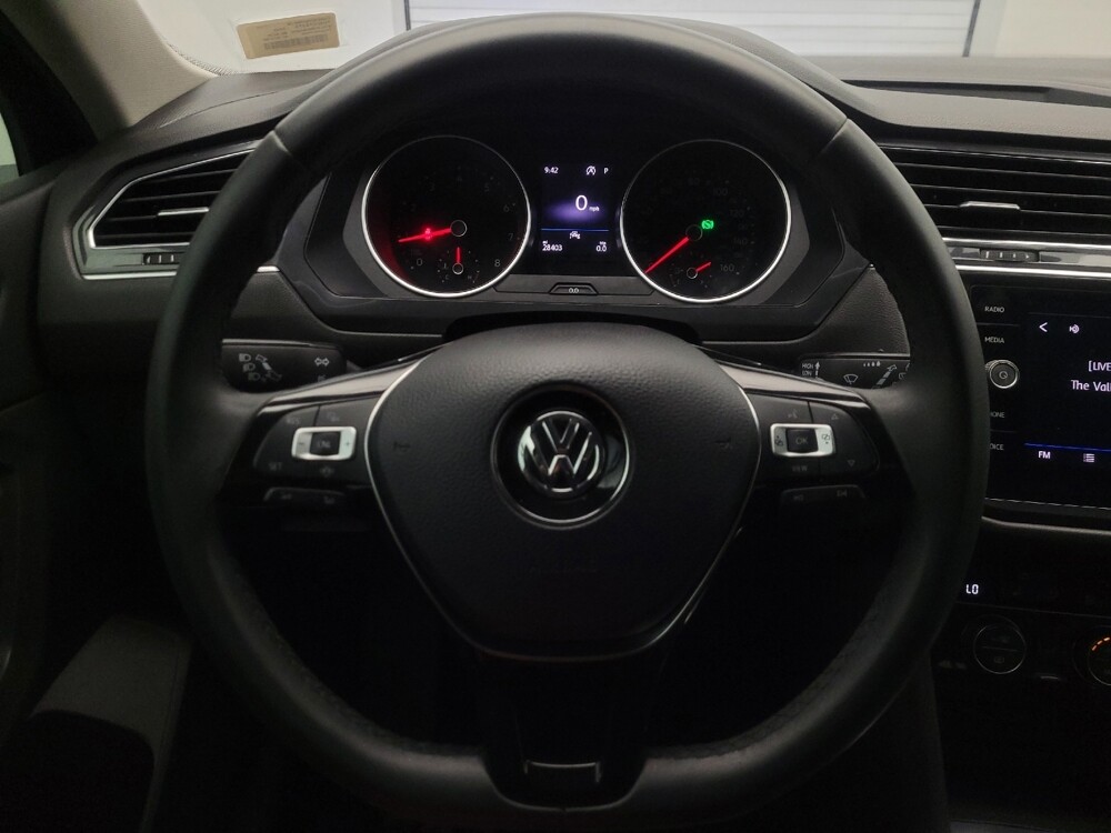2020 Volkswagen Tiguan in Mesa, AZ 85210 - 18126066 22