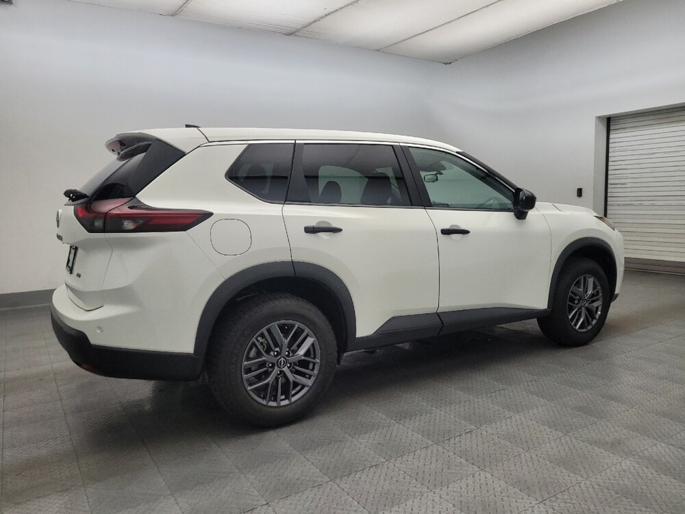 2024 Nissan Rogue in Mesa, AZ 85210 - 18126067 10