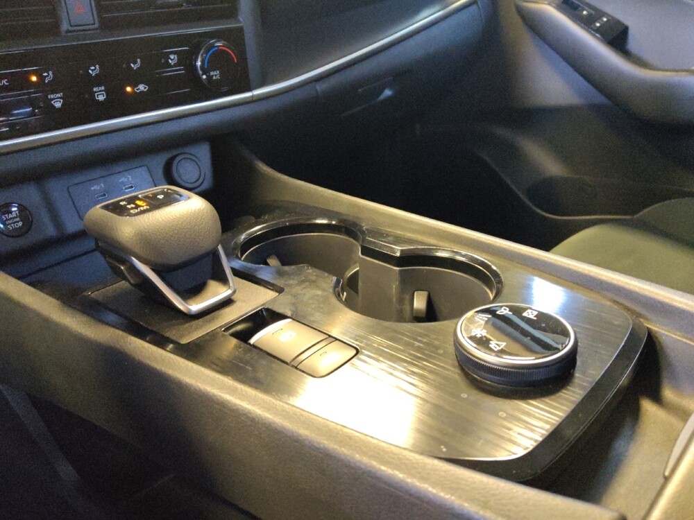 2024 Nissan Rogue in Mesa, AZ 85210 - 18126067 26