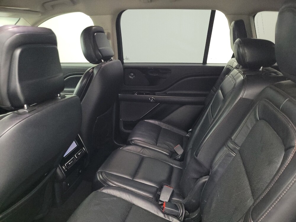 2020 Lincoln Aviator in Tallahassee, FL 32304 - 18126068 18