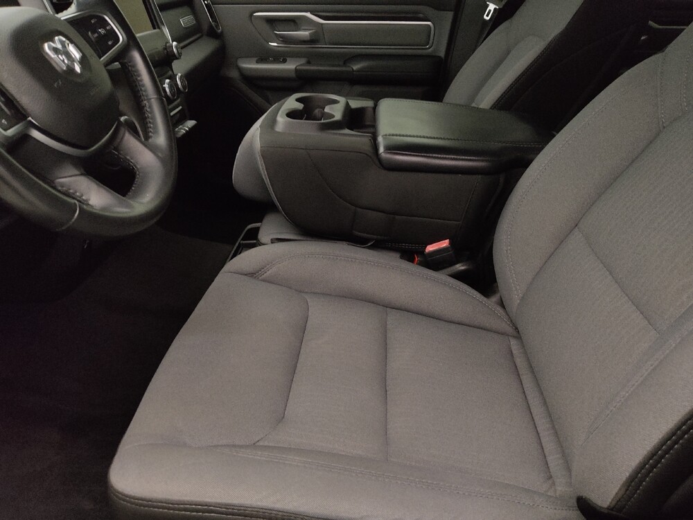 2019 RAM 1500 in Tampa, FL 33619 - 18126079 17