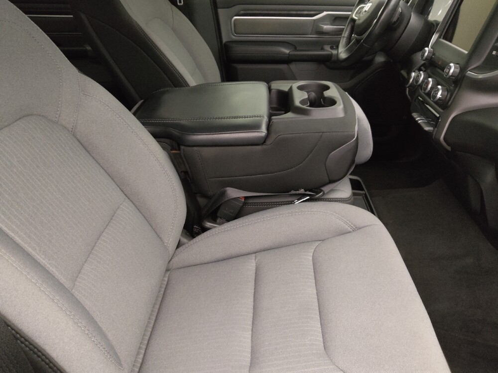 2019 RAM 1500 in Tampa, FL 33619 - 18126079 21