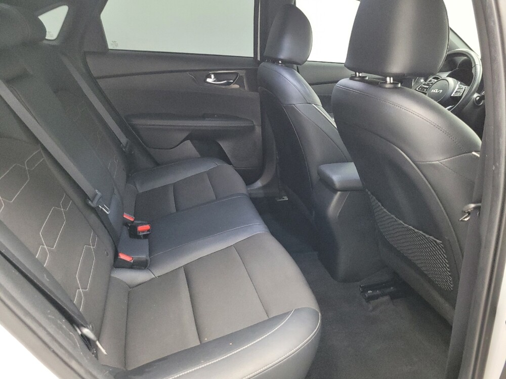 2023 Kia Forte in Las Vegas, NV 89102 - 18126086 19