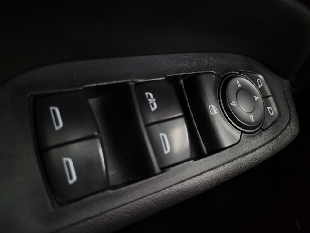 2019 Chevrolet Equinox in Las Vegas, NV 89104 - 18126088 27