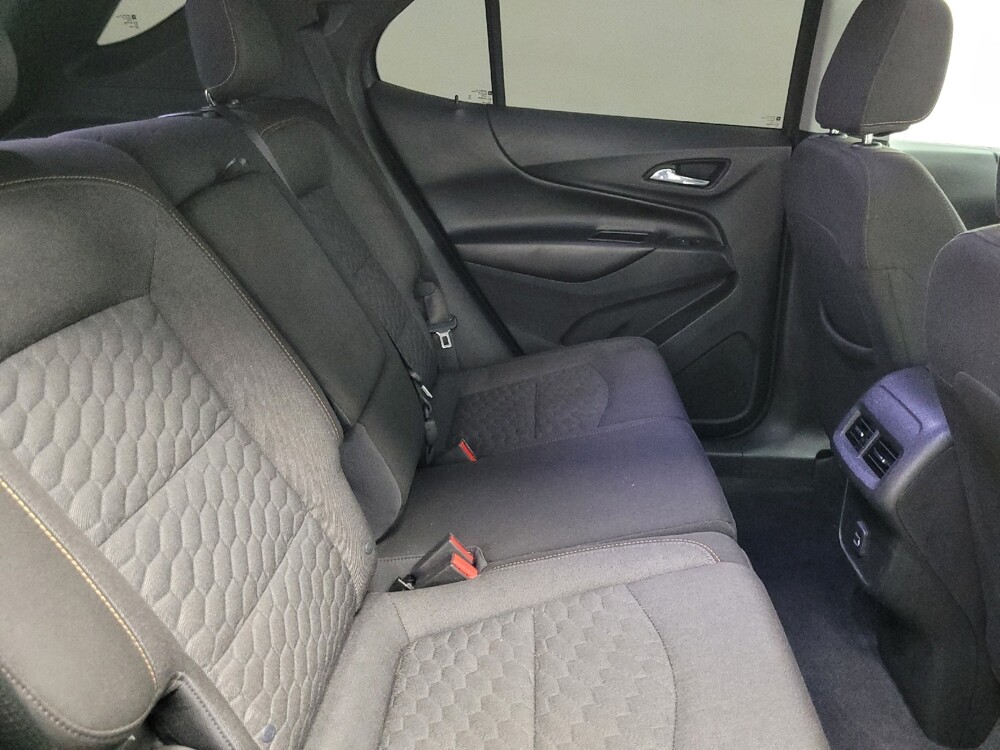 2019 Chevrolet Equinox in Las Vegas, NV 89104 - 18126088 19