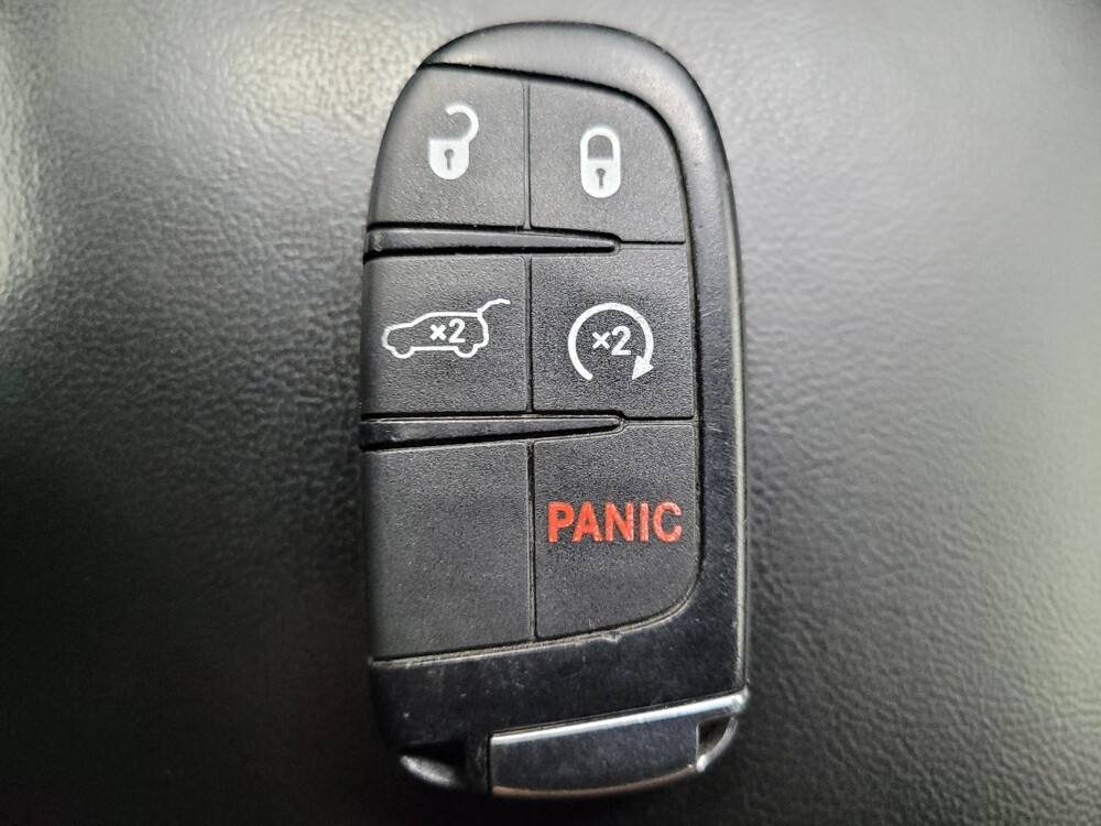 2018 Jeep Grand Cherokee in Reno, NV 89502 - 18126090 32