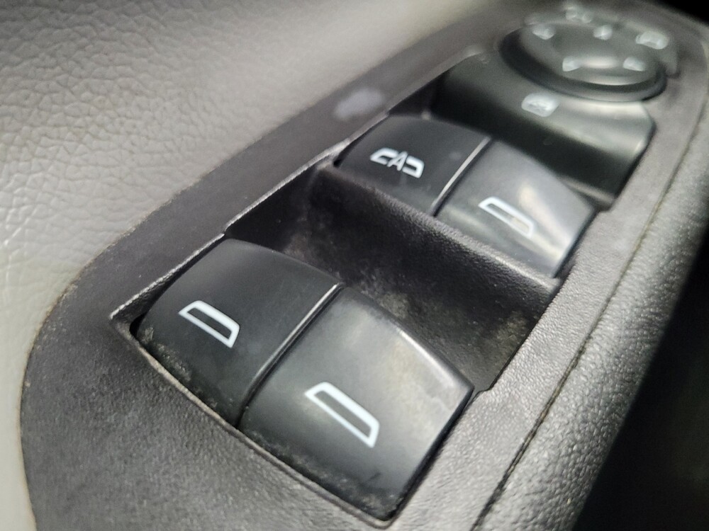 2022 Chevrolet Equinox in Las Vegas, NV 89104 - 18126091 27