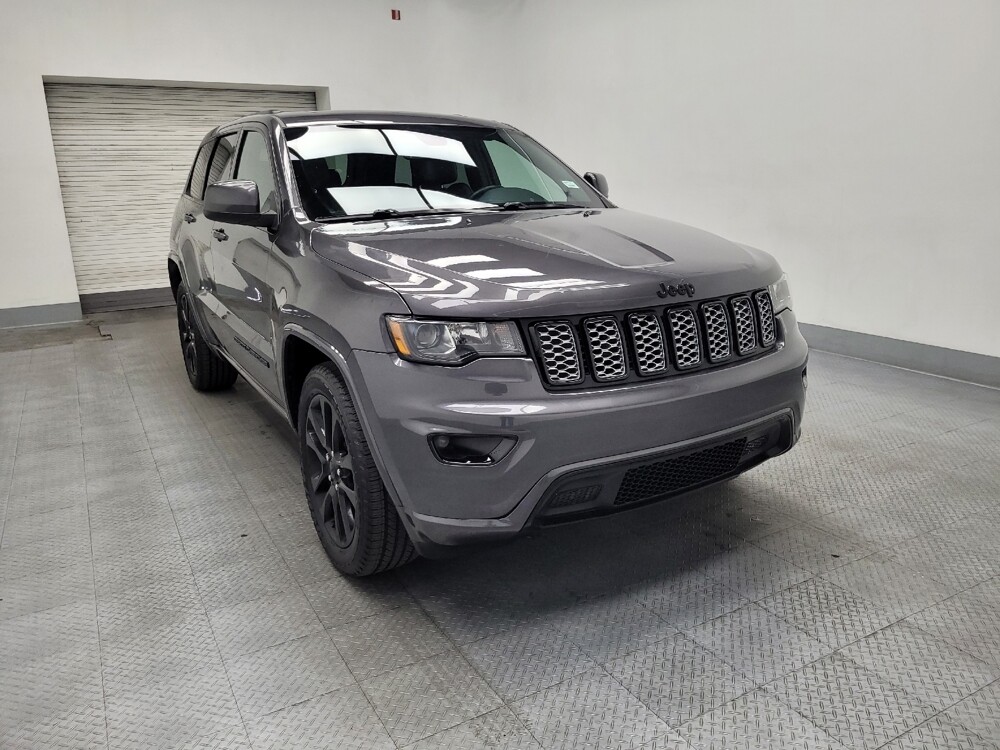 2018 Jeep Grand Cherokee in Las Vegas, NV 89104 - 18126092 13