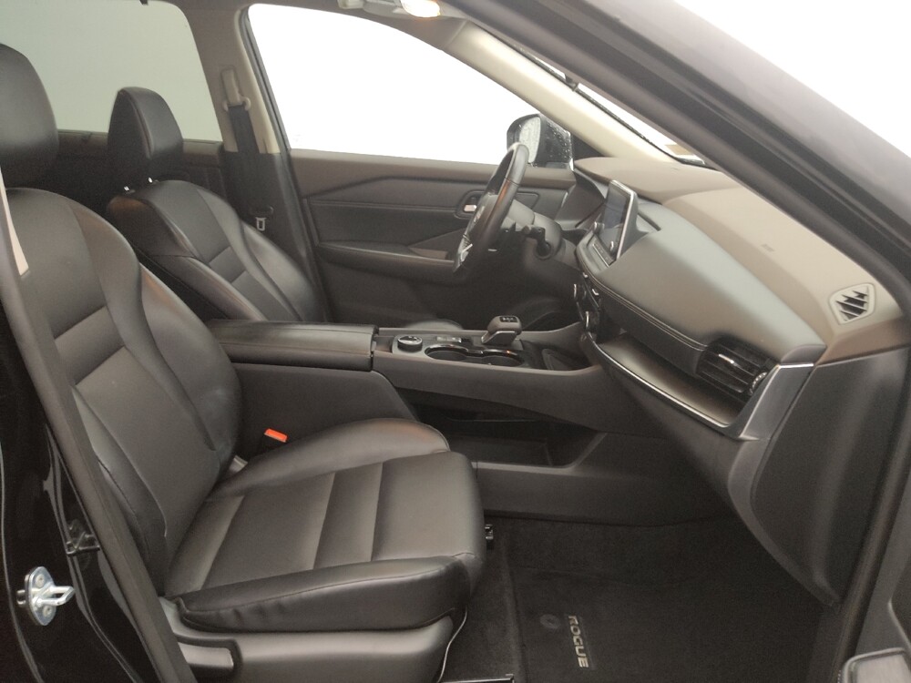 2023 Nissan Rogue in St. Louis, MO 63136 - 18126095 21