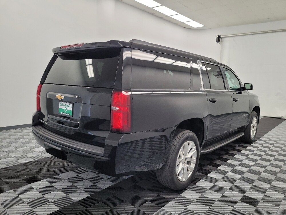 2016 Chevrolet Suburban in Houston, TX 77060 - 18126096 10