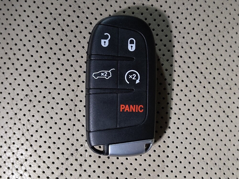 2016 Jeep Grand Cherokee in Sanford, FL 32773 - 18126100 32