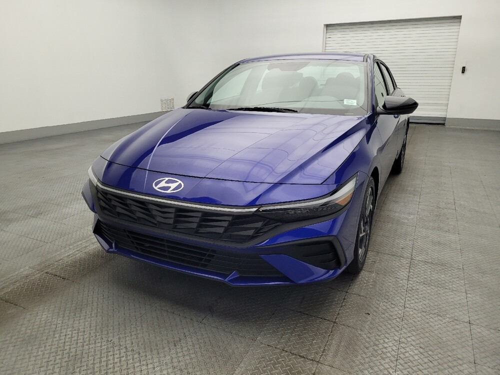 2025 Hyundai Elantra in Lauderdale Lakes, FL 33313 - 18126104 15