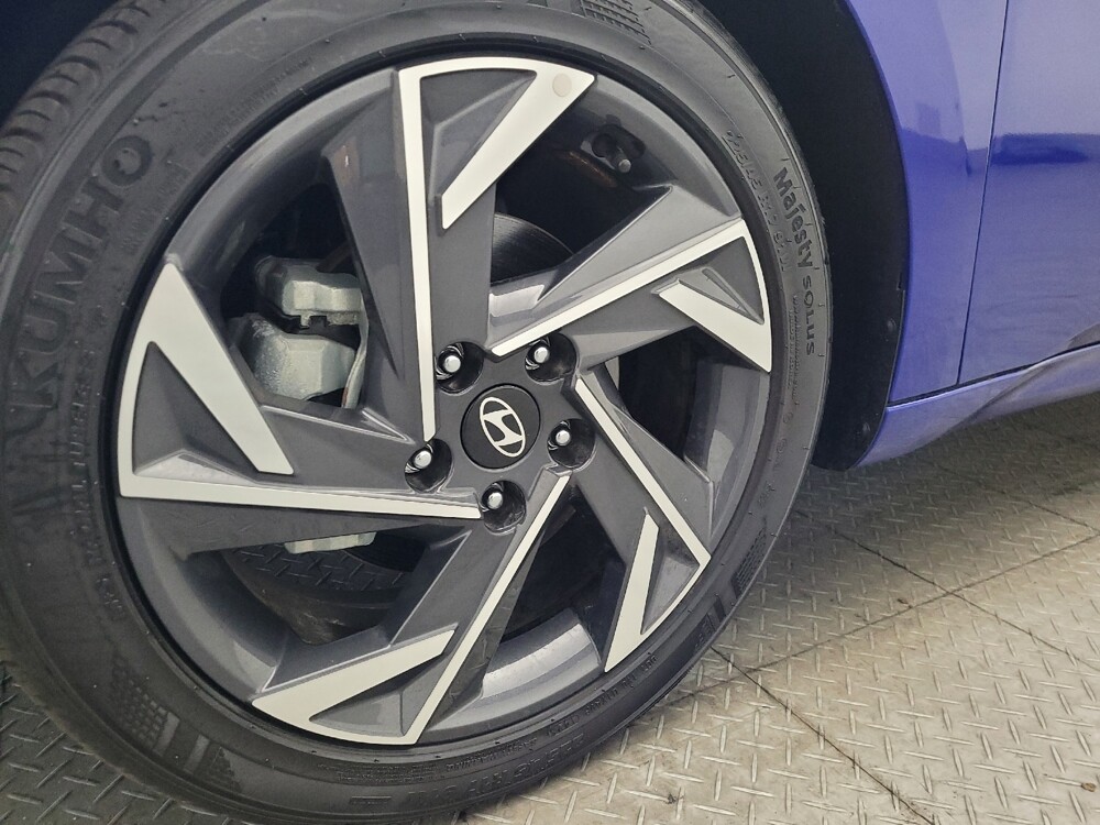 2025 Hyundai Elantra in Lauderdale Lakes, FL 33313 - 18126104 31