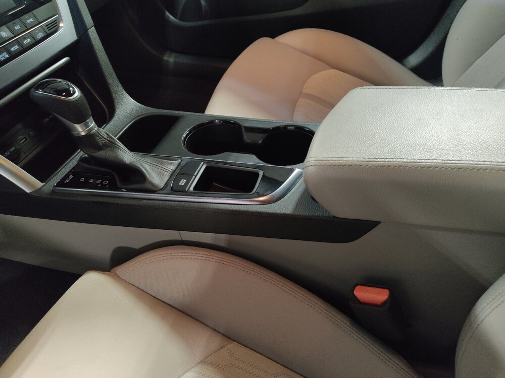 2016 Hyundai Sonata in West Palm Beach, FL 33409 - 18126106 26