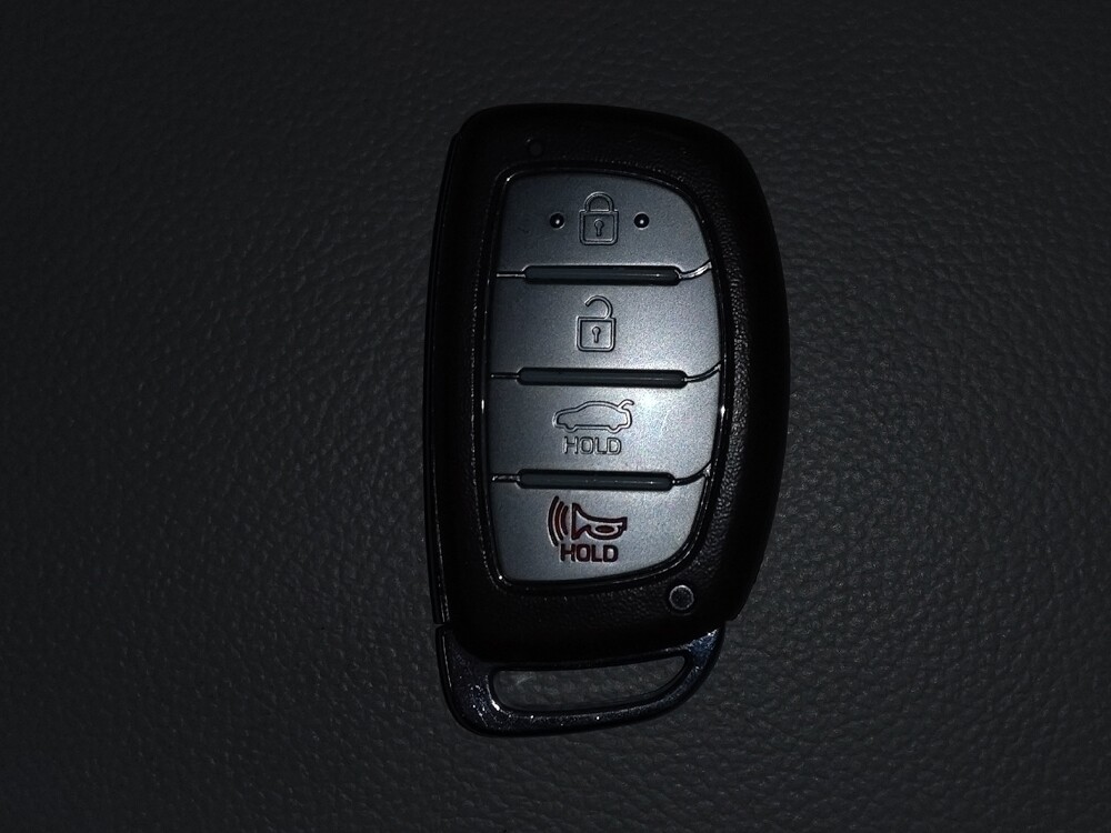 2016 Hyundai Sonata in West Palm Beach, FL 33409 - 18126106 32