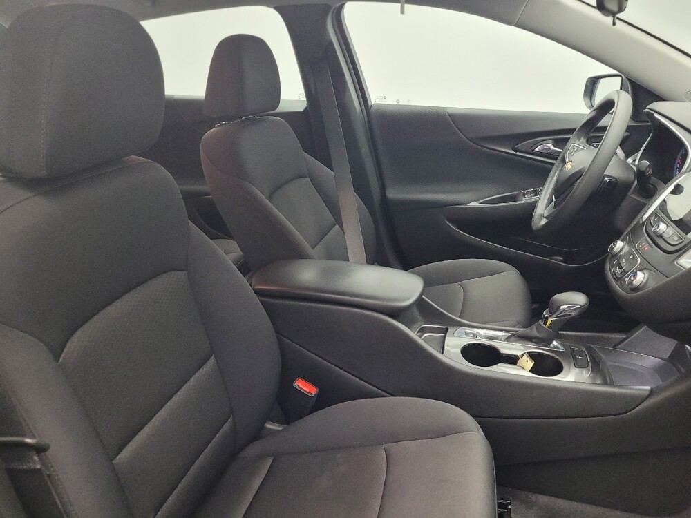 2023 Chevrolet Malibu in Raleigh, NC 27604 - 18126113 21