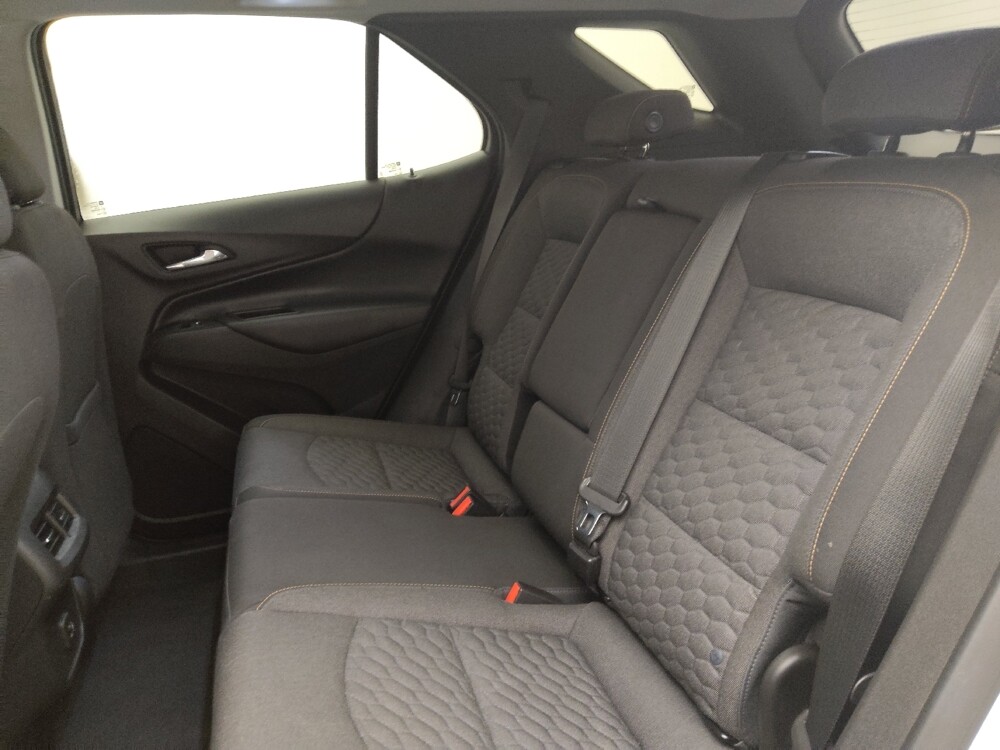 2019 Chevrolet Equinox in Greenville, SC 29607 - 18126123 18