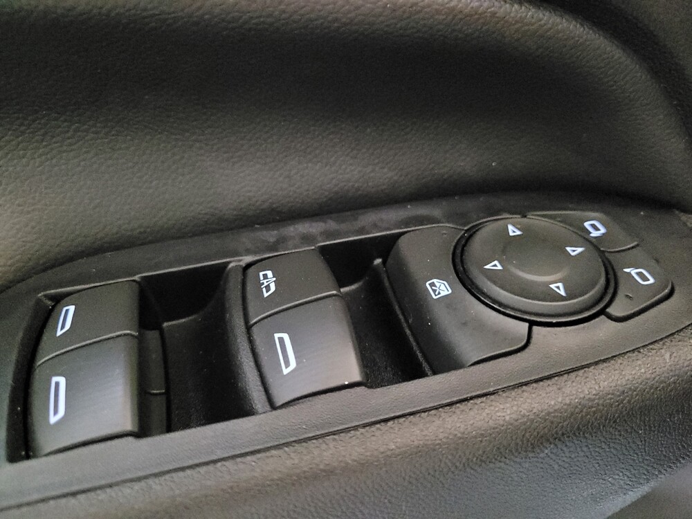 2019 Chevrolet Equinox in Greenville, SC 29607 - 18126123 27