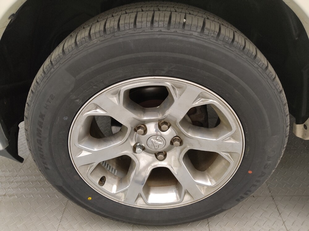 2017 RAM 1500 in Greenville, SC 29607 - 18126127 31