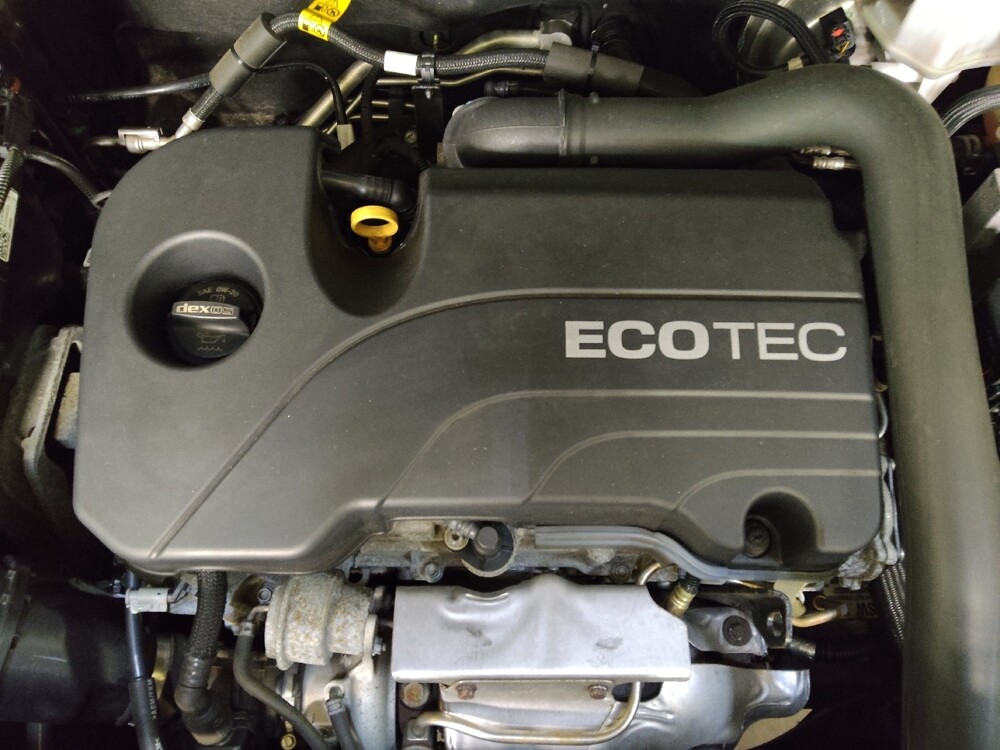 2020 Chevrolet Equinox in Raleigh, NC 27604 - 18126128 30