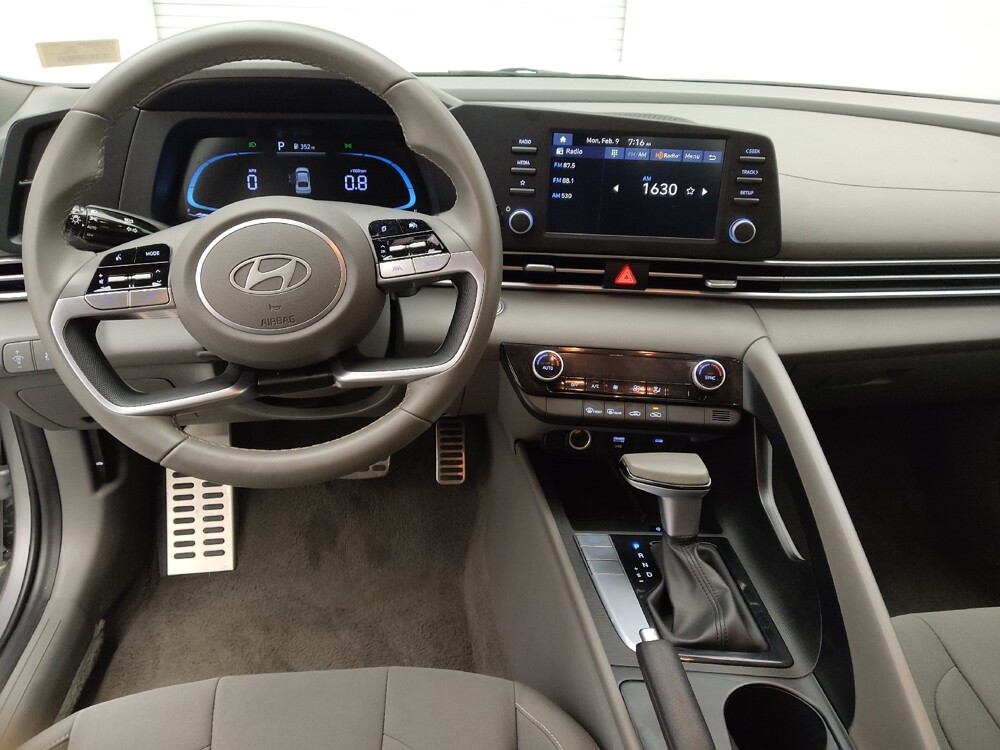 2025 Hyundai Elantra in Albuquerque, NM 87123 - 18126133 22