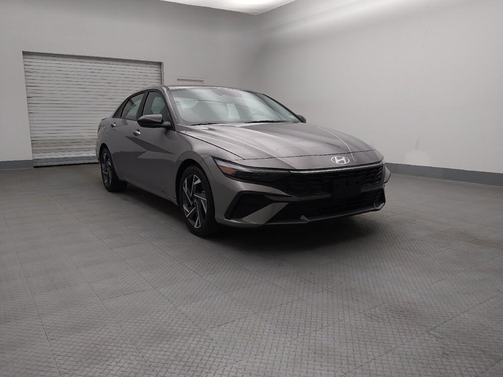 2025 Hyundai Elantra in Albuquerque, NM 87123 - 18126133 13