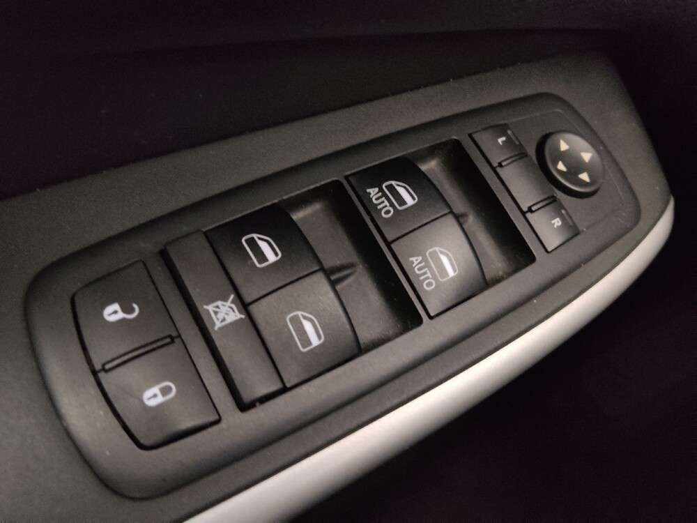 2017 Jeep Cherokee in Albuquerque, NM 87123 - 18126135 27