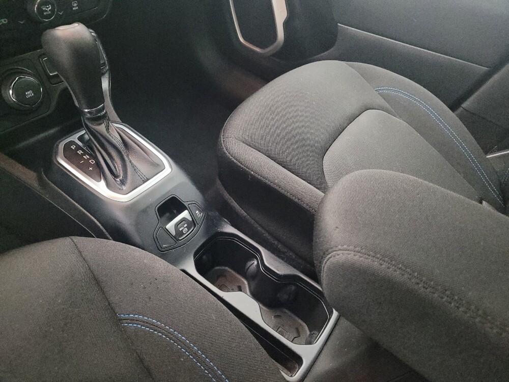 2021 Jeep Renegade in Memphis, TN 38115 - 18126141 26