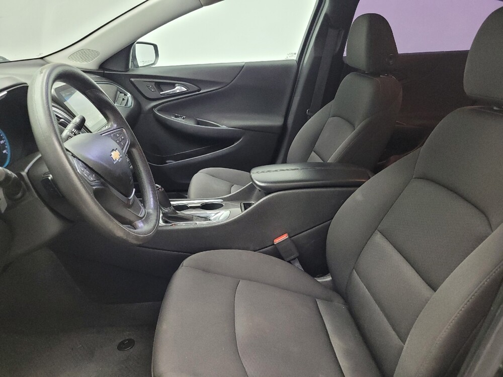 2019 Chevrolet Malibu in Huntsville, AL 35816 - 18126142 17
