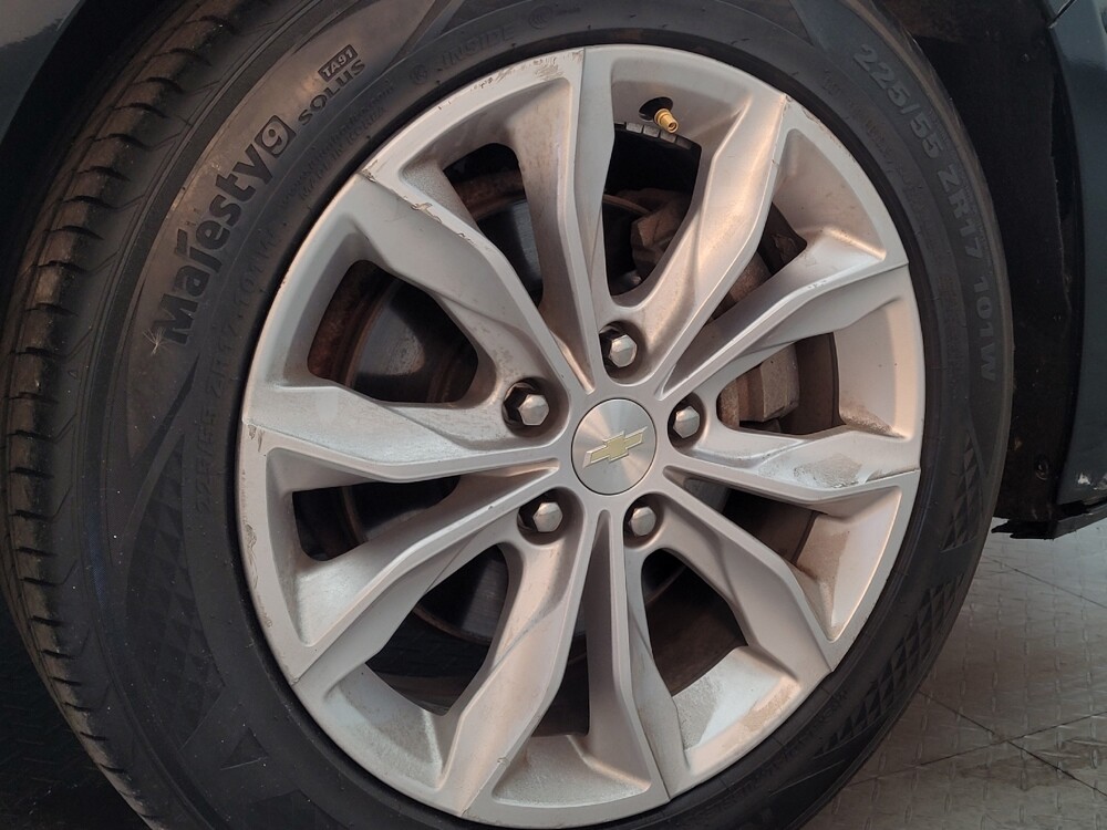 2019 Chevrolet Malibu in Huntsville, AL 35816 - 18126142 31