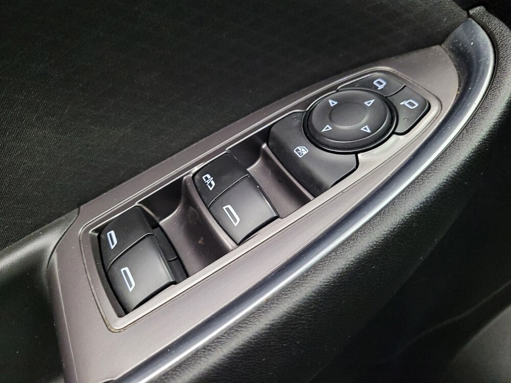 2019 Chevrolet Malibu in Huntsville, AL 35816 - 18126142 27