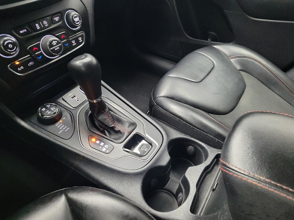 2020 Jeep Cherokee in Memphis, TN 38115 - 18126145 26