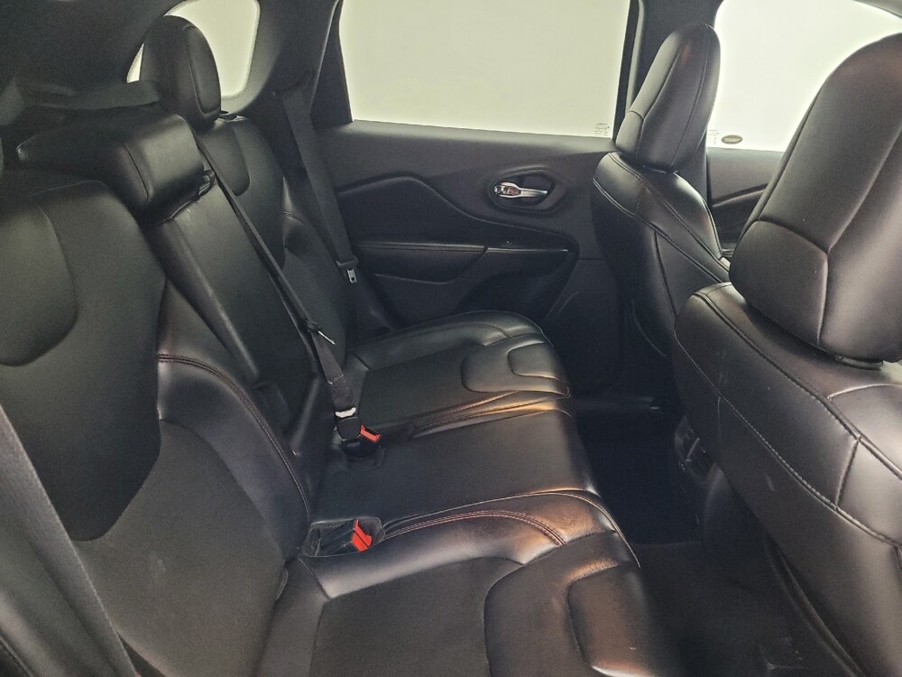 2020 Jeep Cherokee in Memphis, TN 38115 - 18126145 19